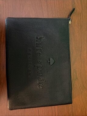 Kate Spade New York Black Pebbled Leather Large Zip Pouch Clutch